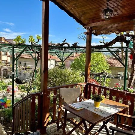 Garden Gate * Weliko Tarnowo